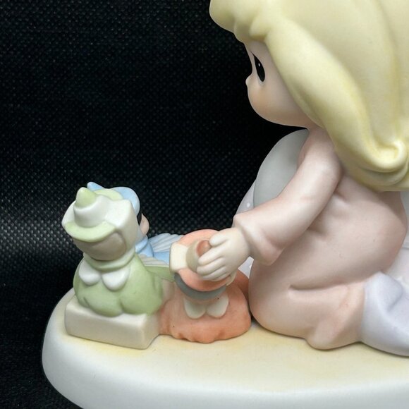 Disney Precious Moments “Dreams Really Do Come True" figurine - Picture 5 of 7